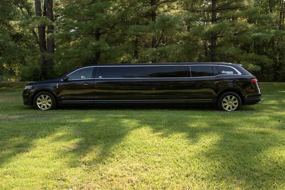 10 Passenger MKT Stretch Limousine