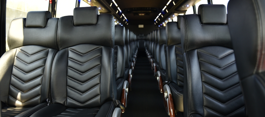 40 Passenger Executive Coach – Airport Transfers & Corporate Travel MSP