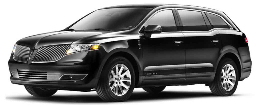 3 Passenger Lincoln Town Car – Group & Wedding Limo Service St. Paul