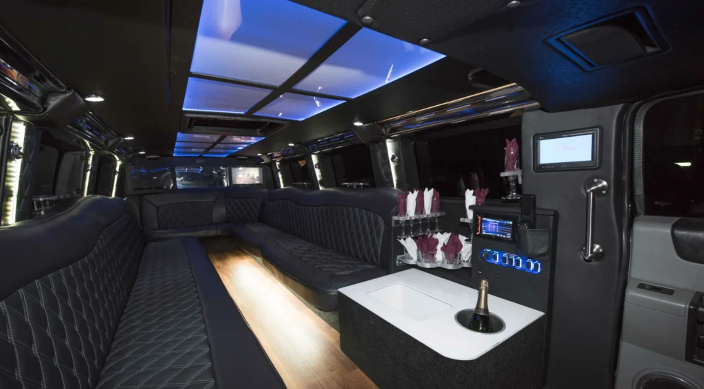 14 Passenger Hummer Stretch Limo – Group & Wedding Service St. Paul