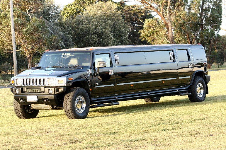 14 Passenger Stretch Hummer